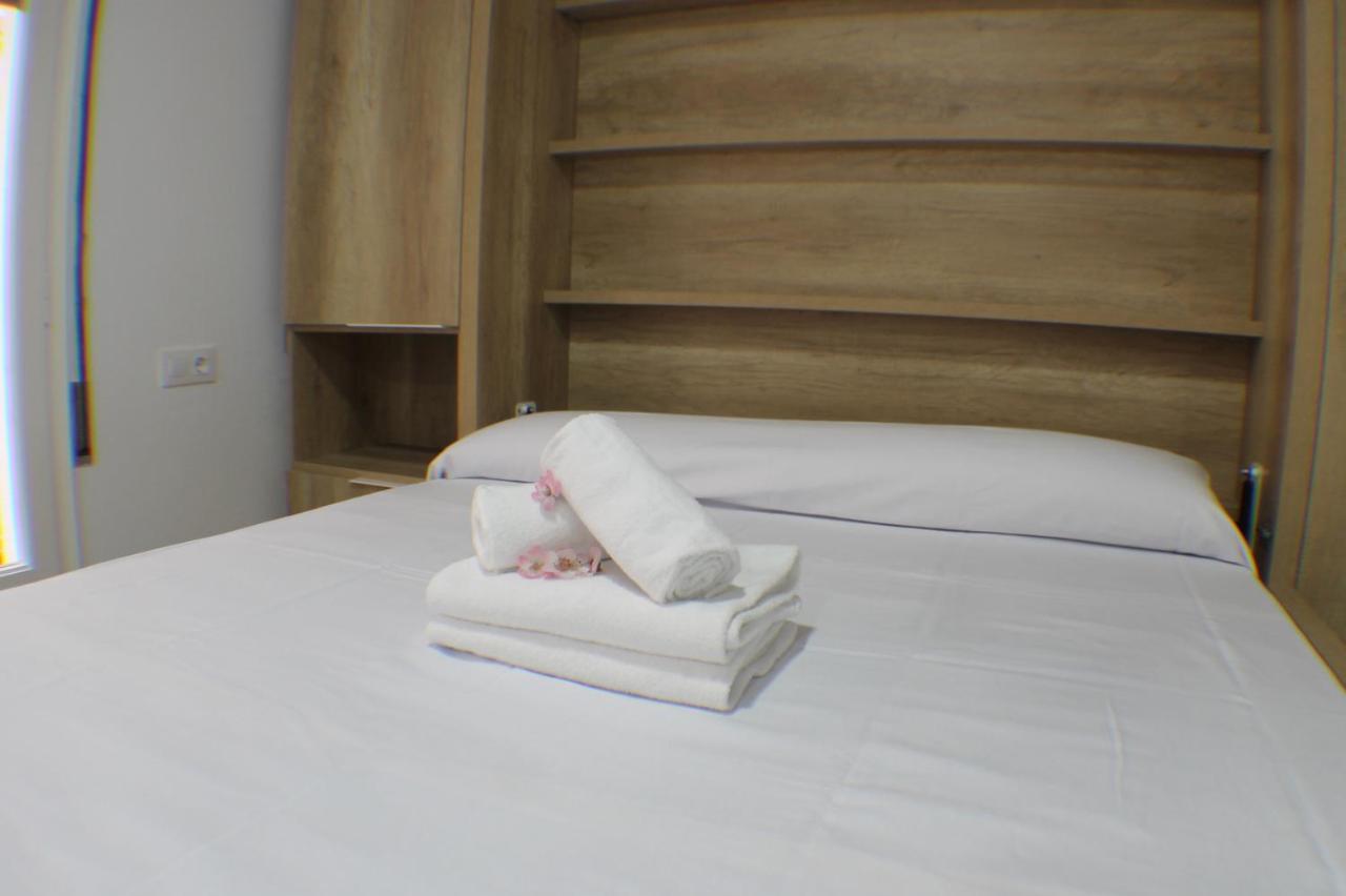 Agi Aragó Apartman Roses Kültér fotó